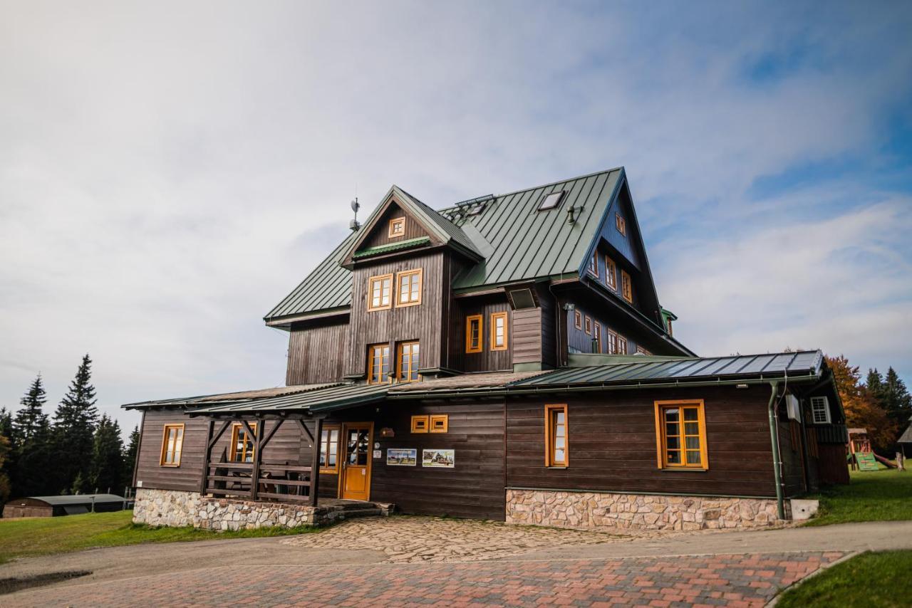 Horsky Hotel Paprsek Stare Miasto  Zewnętrze zdjęcie