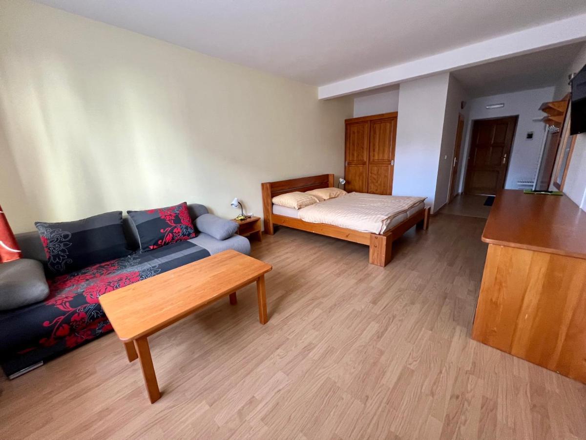 Horsky Hotel Paprsek Stare Miasto  Zewnętrze zdjęcie