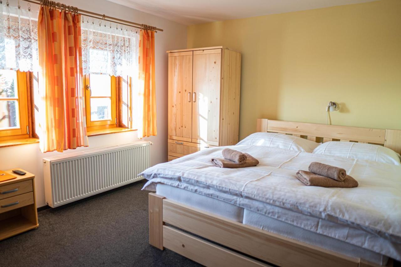 Horsky Hotel Paprsek Stare Miasto  Zewnętrze zdjęcie