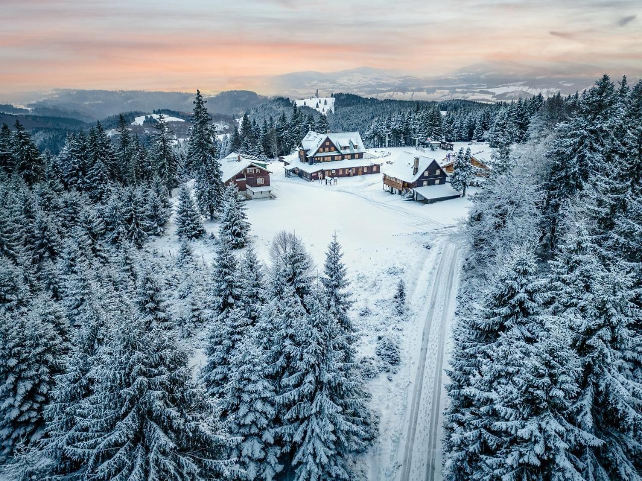 Horsky Hotel Paprsek Stare Miasto  Zewnętrze zdjęcie